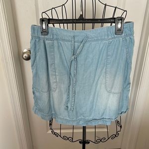Drawstring light weight denim with attached shorts 🩳